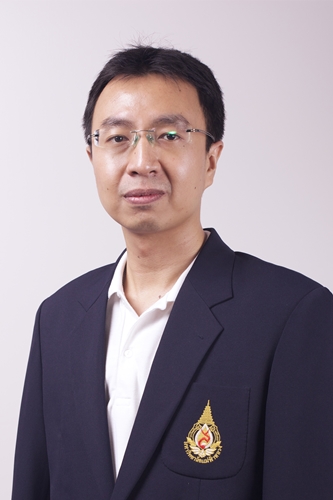 Dr.Surapong Uttama