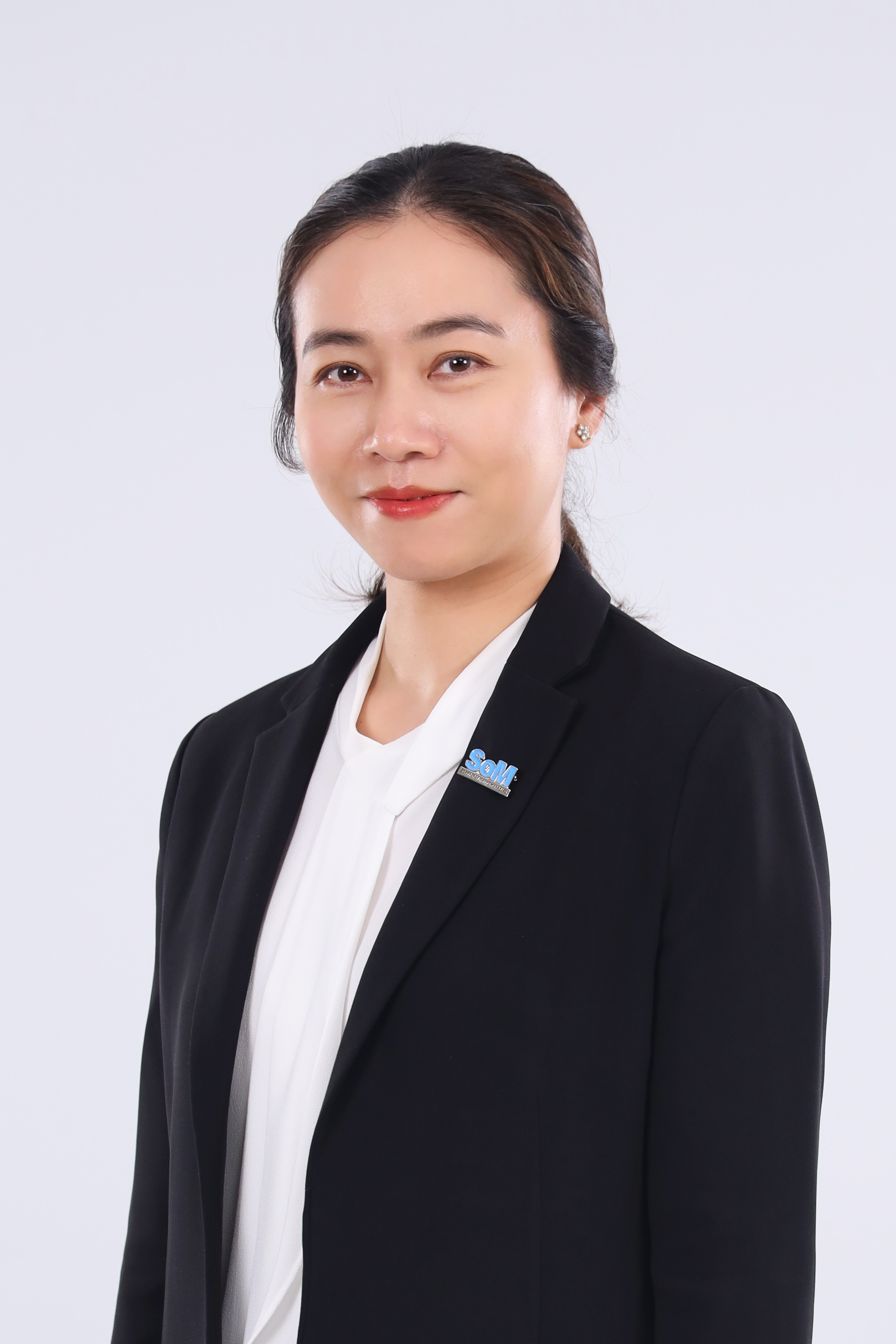 Asst. Prof. Dr.Tipavinee Suwanwong Rodbundith