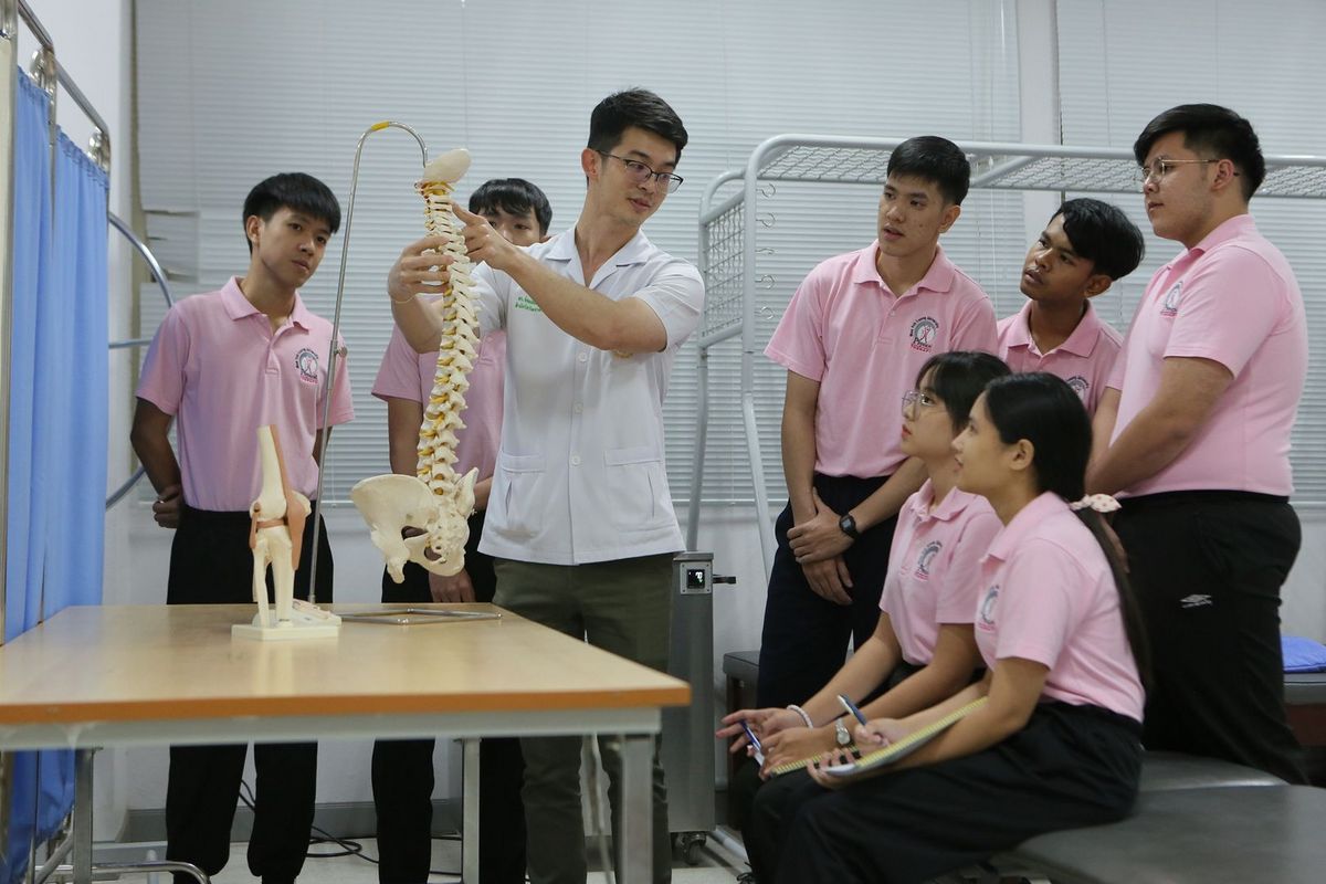School of Integrative Medicine Mae Fah Luang University