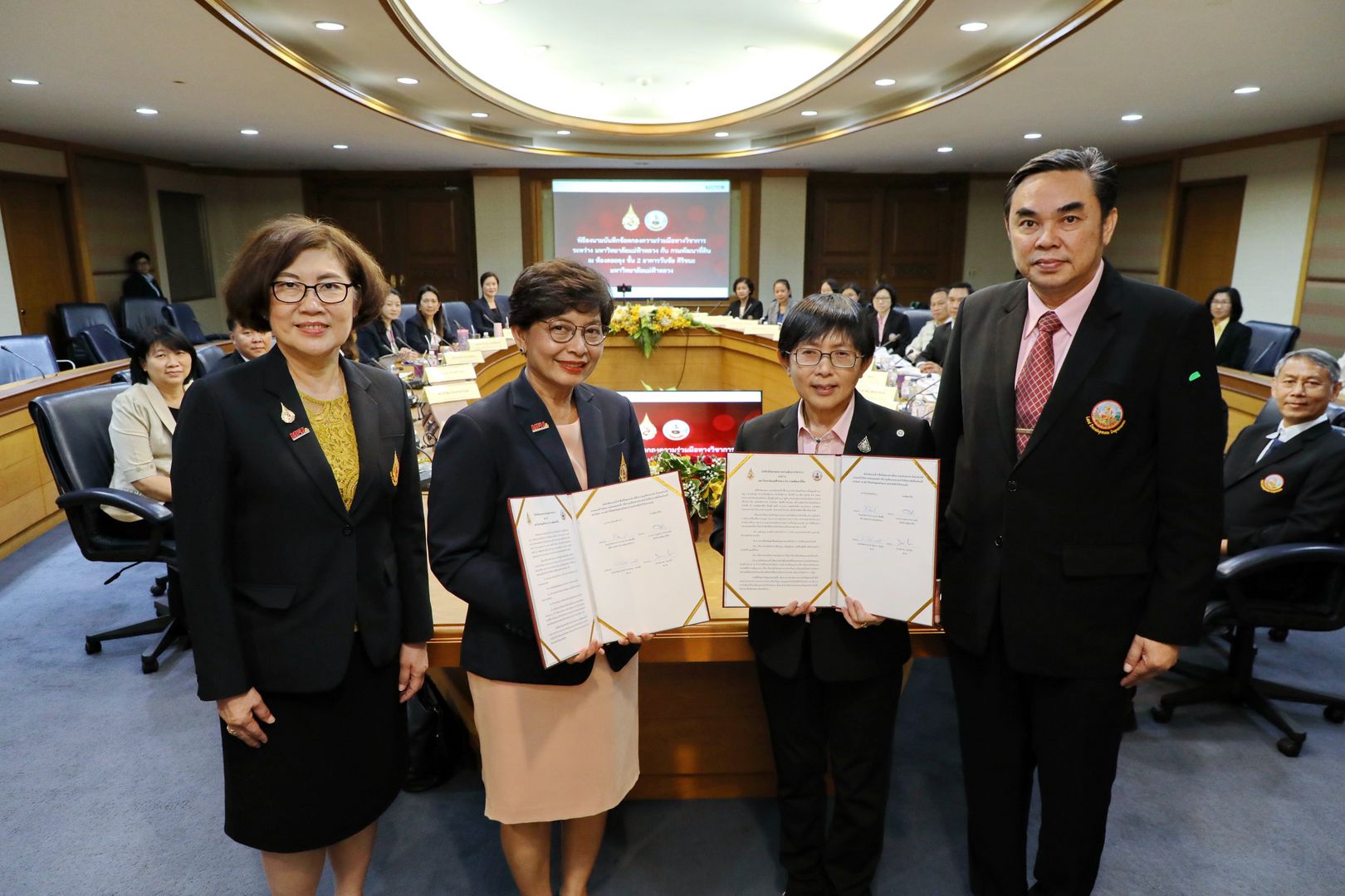 MFU and LDD Sign MoU to Enhance Sustainable Land Use and Management