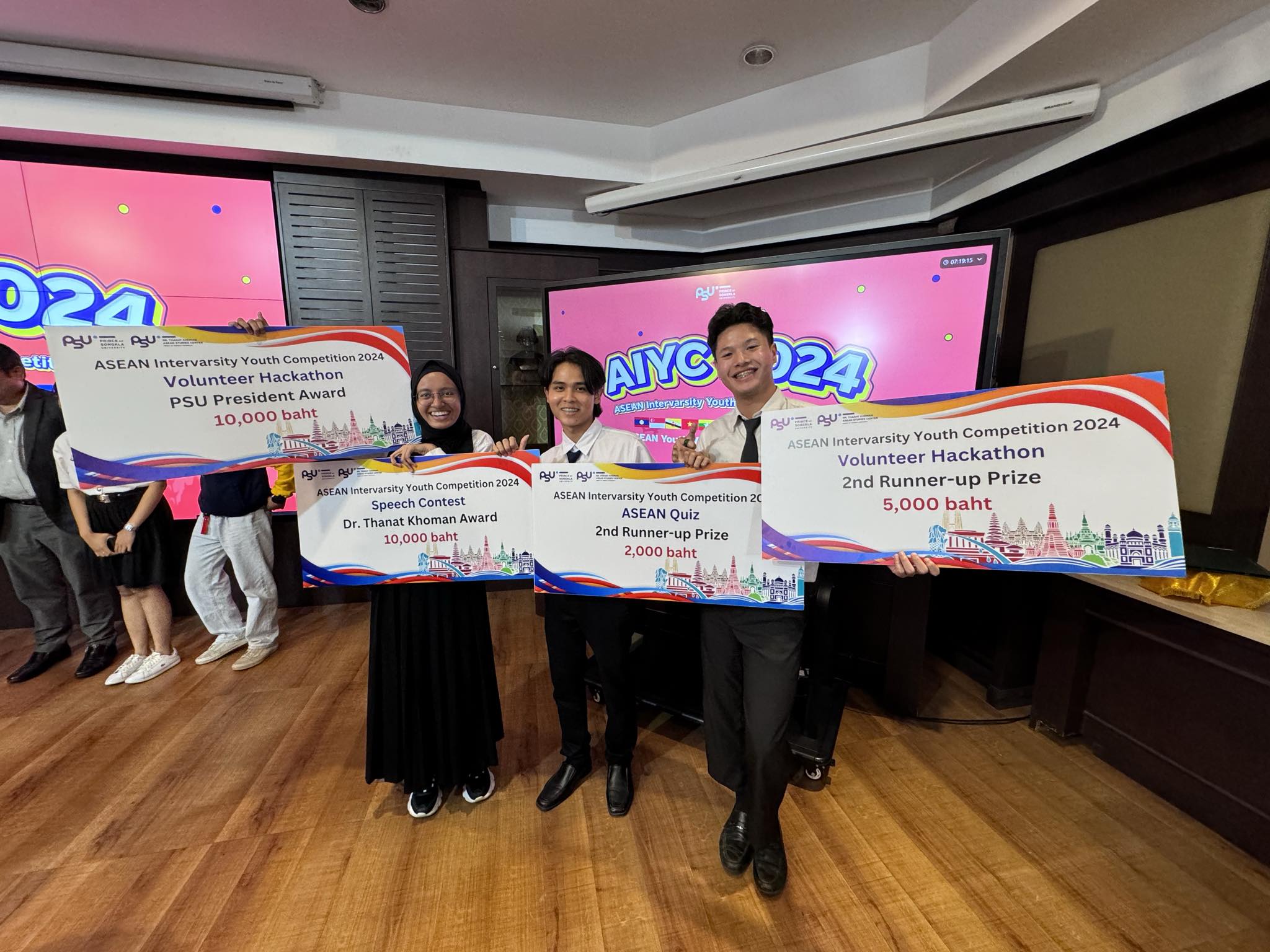 MFU Students Shine at ASEAN Intervarsity Youth Competition: Top Awards in Speech, Quiz, and Hackathon