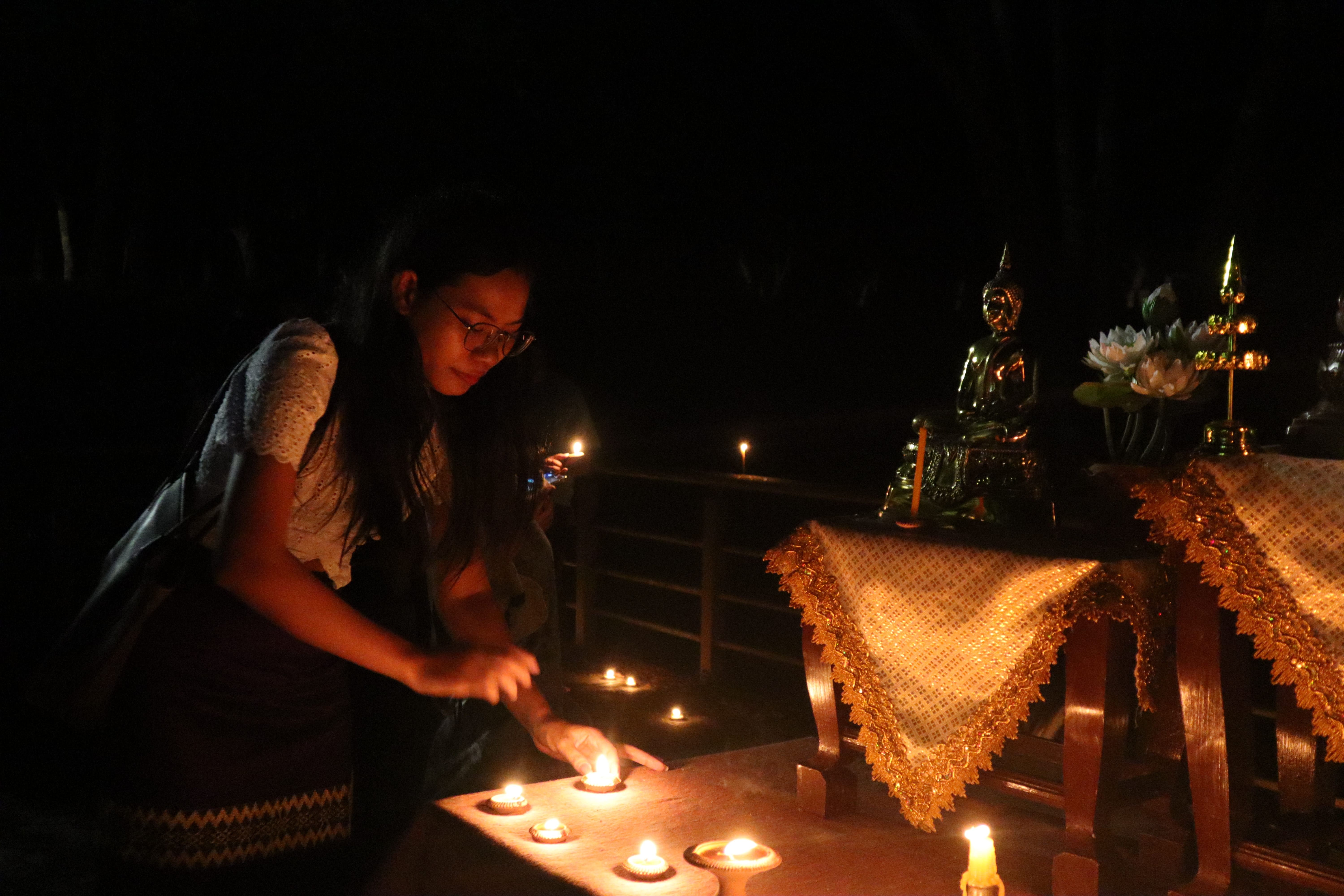 MFU Myanmar Students Celebrate Thadingyut Full Moon Day