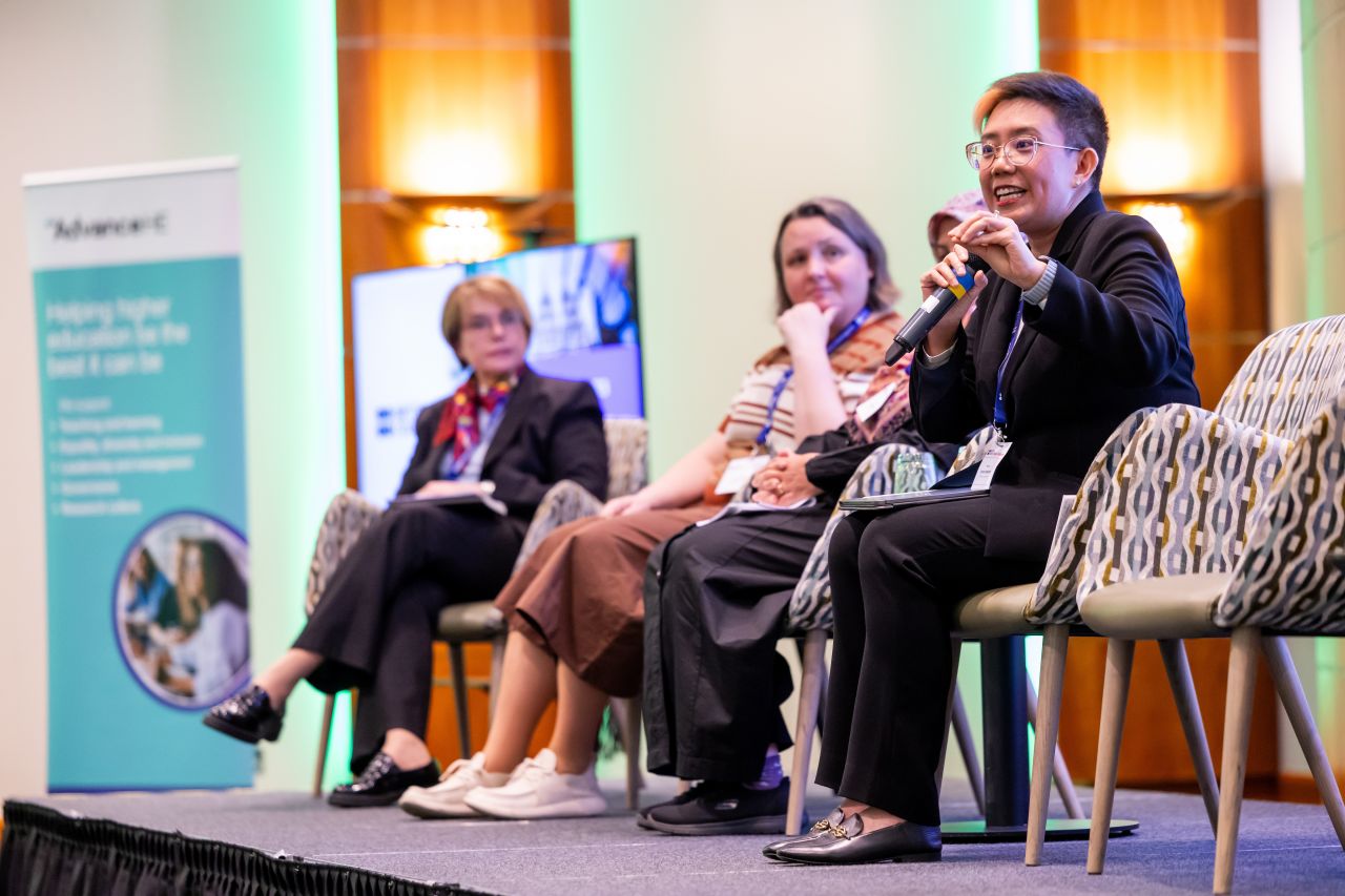 MFU Vice President Represents Thailand at Global ‘Deep Dialogue London 2026’ Forum
