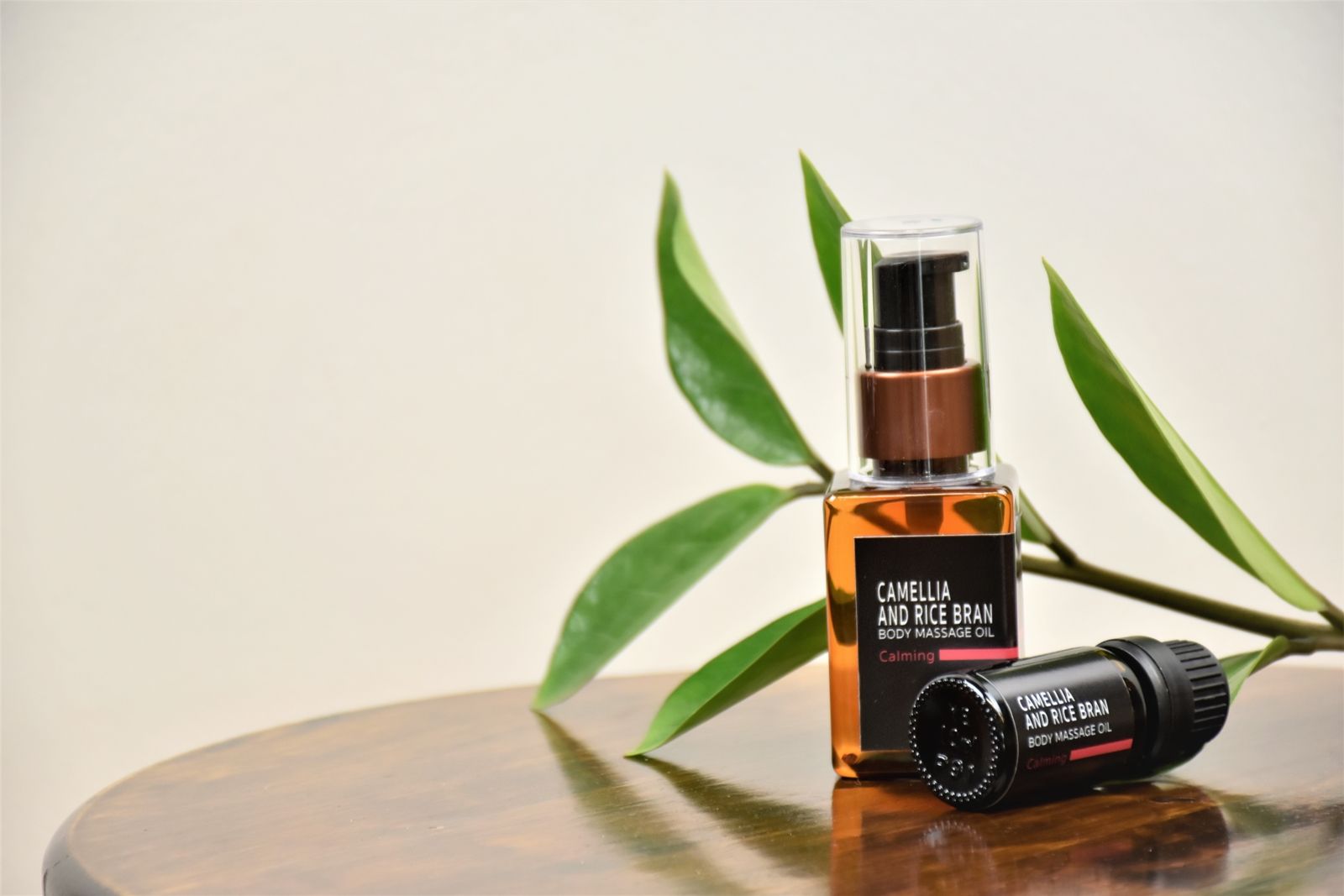 Massage Oil with Camellia Oleifera Seed Oil